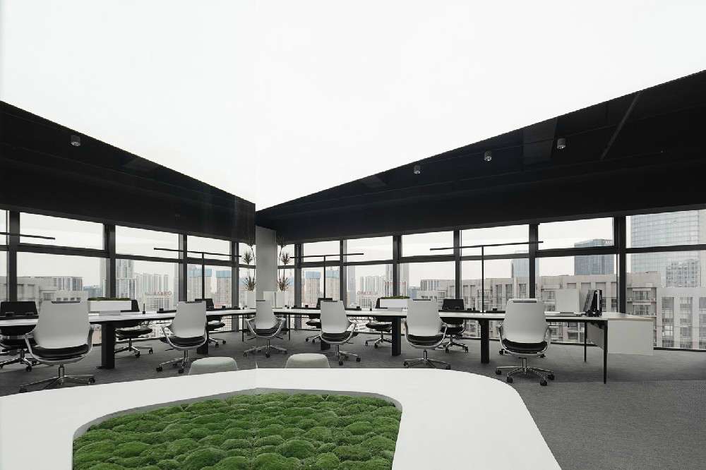 设计办公室的过程中，我们应该注意哪些方面?