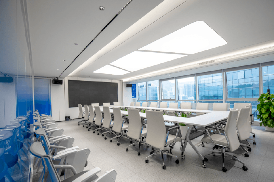 郑州办公室装修中如何设计会议室?