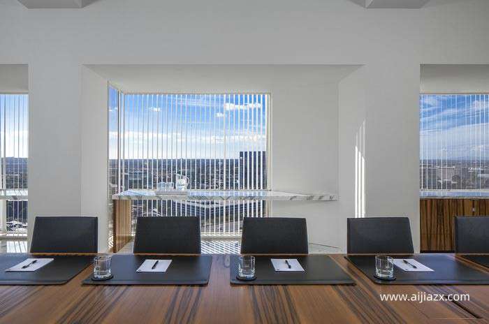 金融公司办公室装修设计效果图