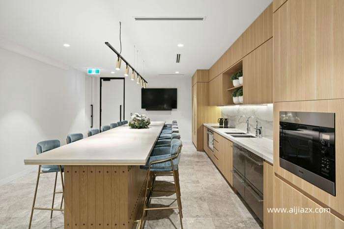 600平米金融办公室装修效果图