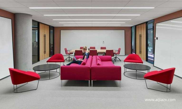 1000平米计算机存储公司办公室设计效果图