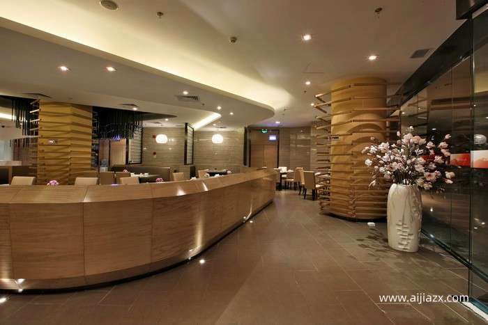 280㎡火锅店装修设计案例解析