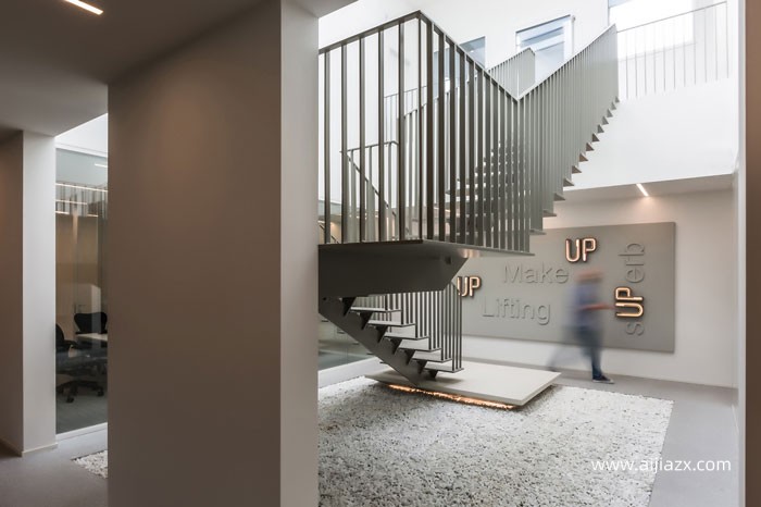 600平米厂房办公室装修设计效果图