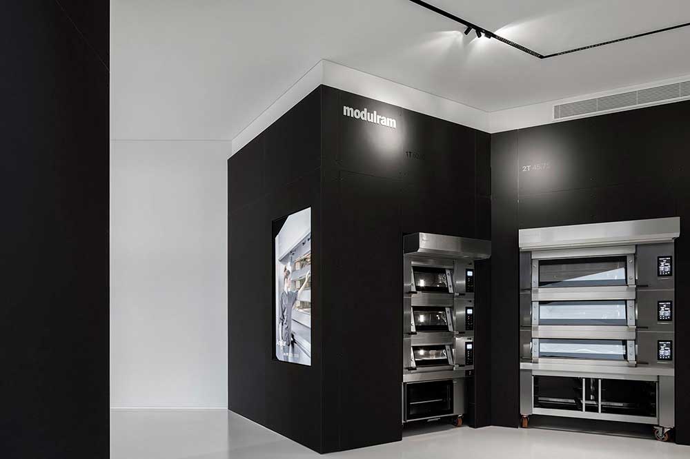 新乡厂房办公+展厅装修设计