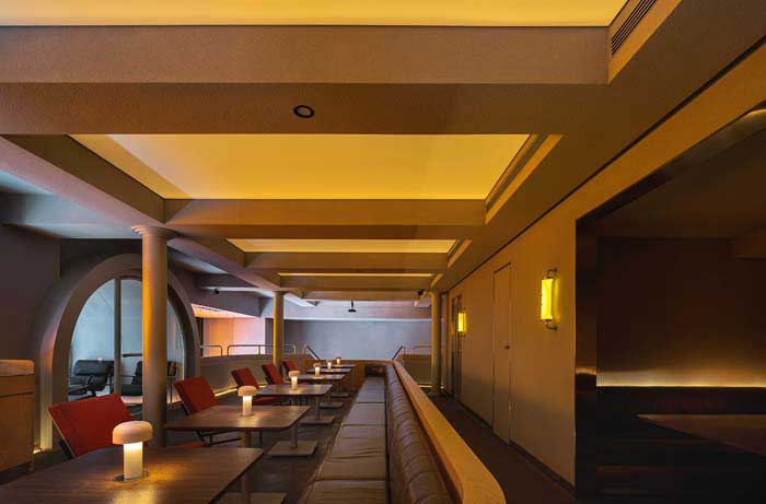 350m2郑州东区西餐厅设计效果图