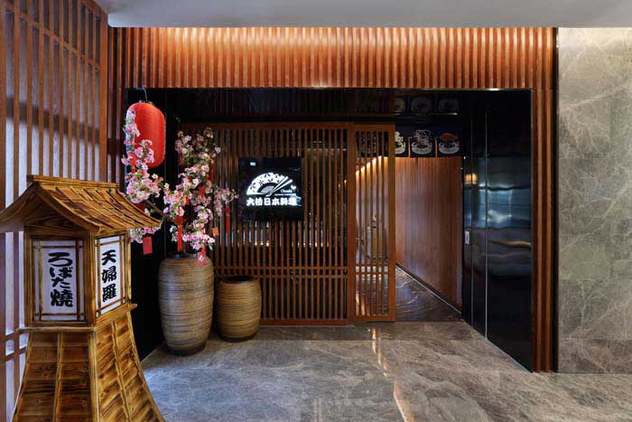 驻马店日式料理设计500m2装修效果图