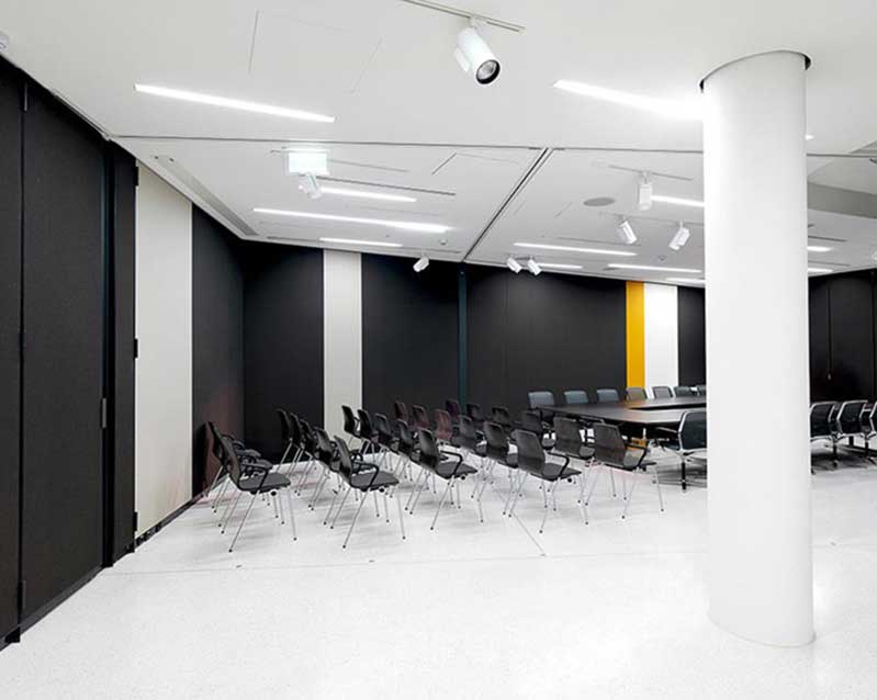 现代时尚1600平米办公室装修效果图