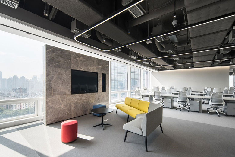 300平软件公司办公室装修设计效果图