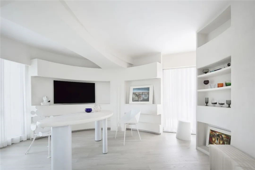 590平米挑空办公空间设计效果图