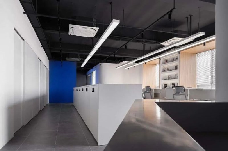 400平米外贸公司办公室设计图