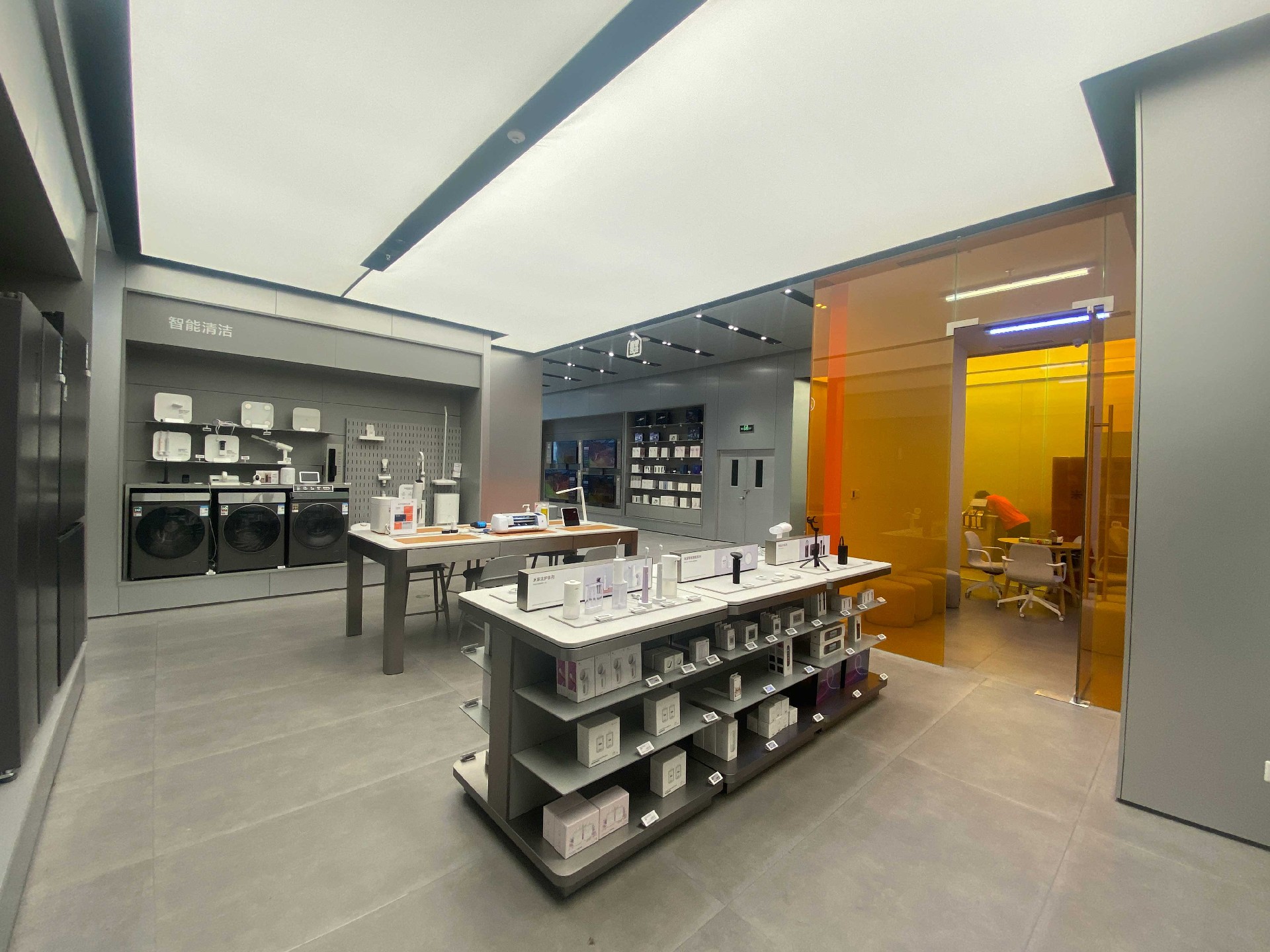 320平米小米授权体验店实装修景案例