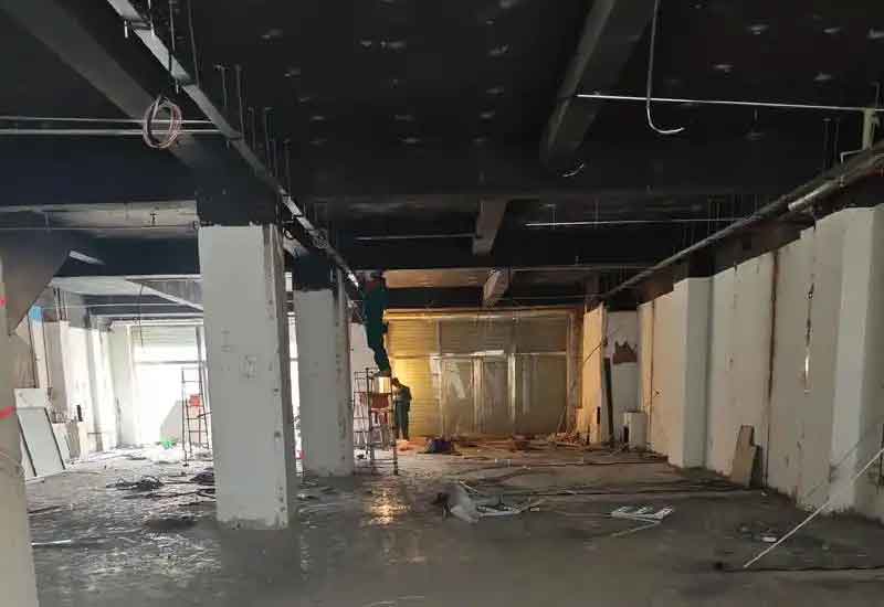 店铺翻新:郑州商户的旧软装改造与再利用