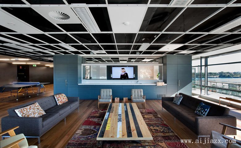 新潮创意型办公室装修效果图