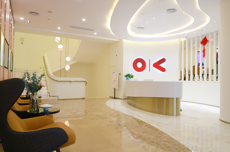 通过整形医院装修呈现出简约、舒适的环境，郑州整形医院装修